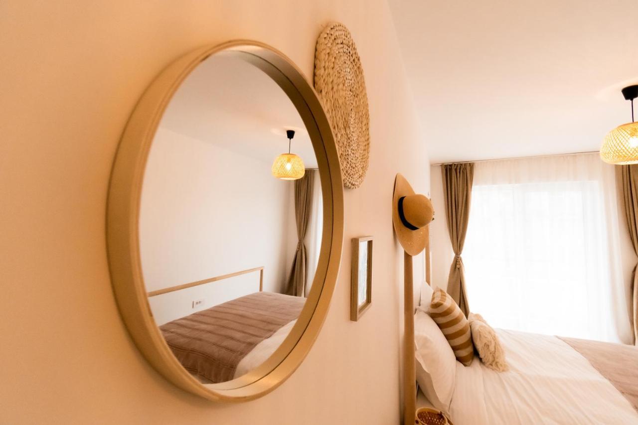 Brown Bear Apt. Boho Style Bedroom W/ City View & Free Parking Braşov Dış mekan fotoğraf