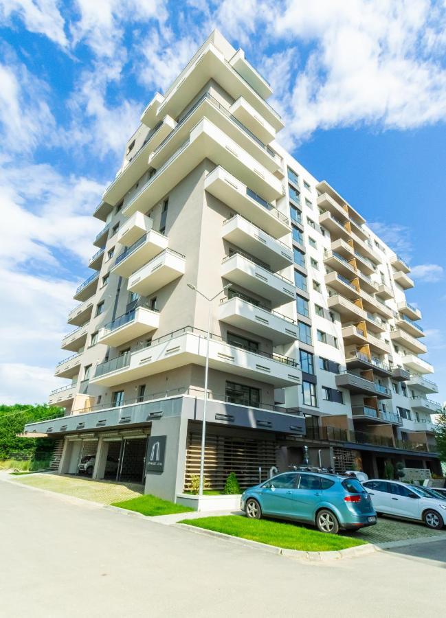 Brown Bear Apt. Boho Style Bedroom W/ City View & Free Parking Braşov Dış mekan fotoğraf